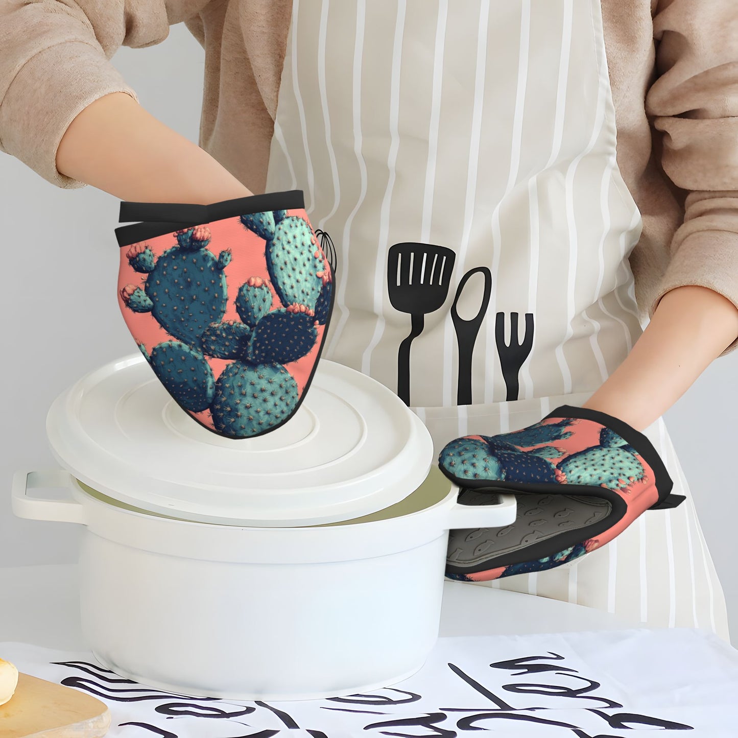 Cactus Pattern Heat-Resistant Oven Mitt | 15×15cm Non-Slip Silicone Kitchen Glove